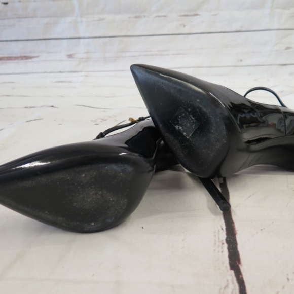 Saint Laurent Pump Black Patent Leather T-Strap - Picture 7 of 7